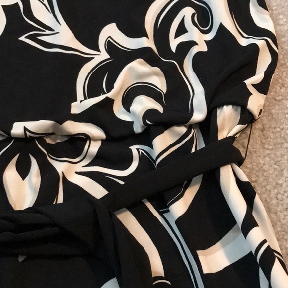 White House Black Market Dress - Picture 2 of 6